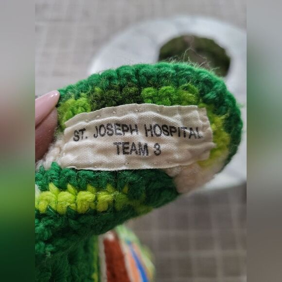 Vintage Afghan Granny Square Psychedelic Multicolored Blanket Throw 66 x 29 - Picture 6 of 11